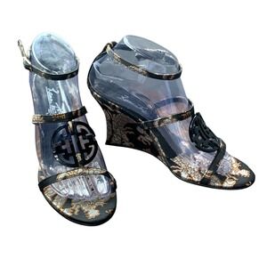 Ramon Tenza Chinese Dragon brocade strappy buckle sandal w wedge heel. Size 8.5‎